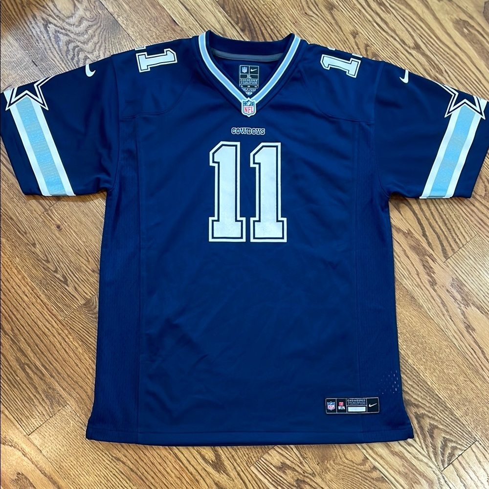 Micah Parsons Dallas Cowboys Nike Football Jersey. Size XL. New Without Tags.